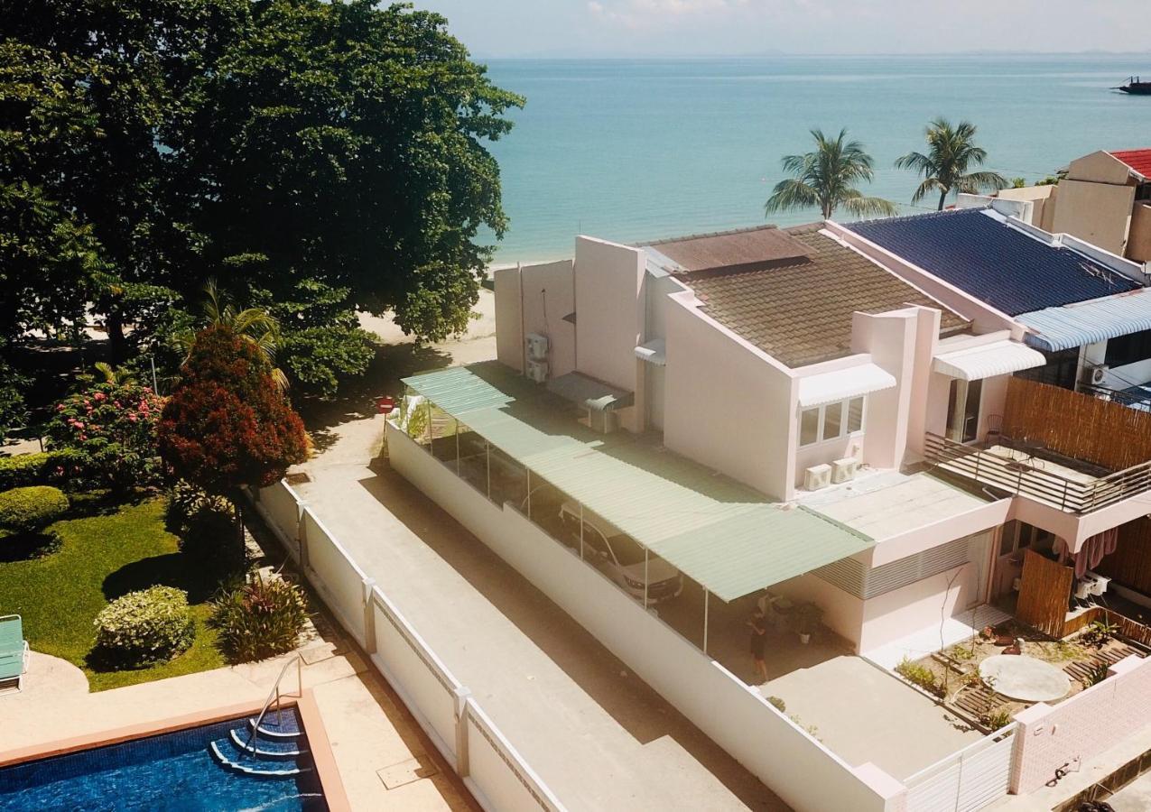 Smell Rose Beach Garden Batu Ferringhi Exterior foto
